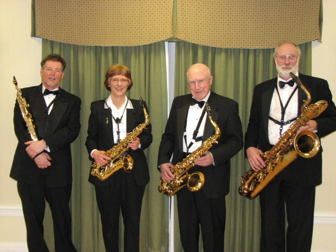 3193-Quartet Standing w Flash.jpg